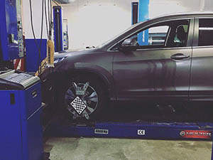 Сход-развал Acura RL: фото работ автосервиса Japan-Car в Санкт-Петербурге №1