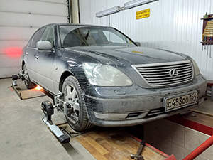Сход-развал Lexus LS: фото работ автосервиса Japan-Car в Санкт-Петербурге №1