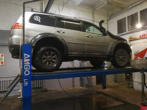 Диагностика Mitsubishi Pajero Sport: фото работ автосервиса Japan-Car в Санкт-Петербурге №2