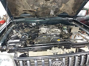 Ремонт двигателя (ДВС) Toyota Land Cruiser: фото работ автосервиса Japan-Car в Санкт-Петербурге №1
