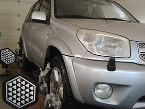 Сход-развал Toyota RAV 4: фото работ автосервиса Japan-Car в Санкт-Петербурге №2